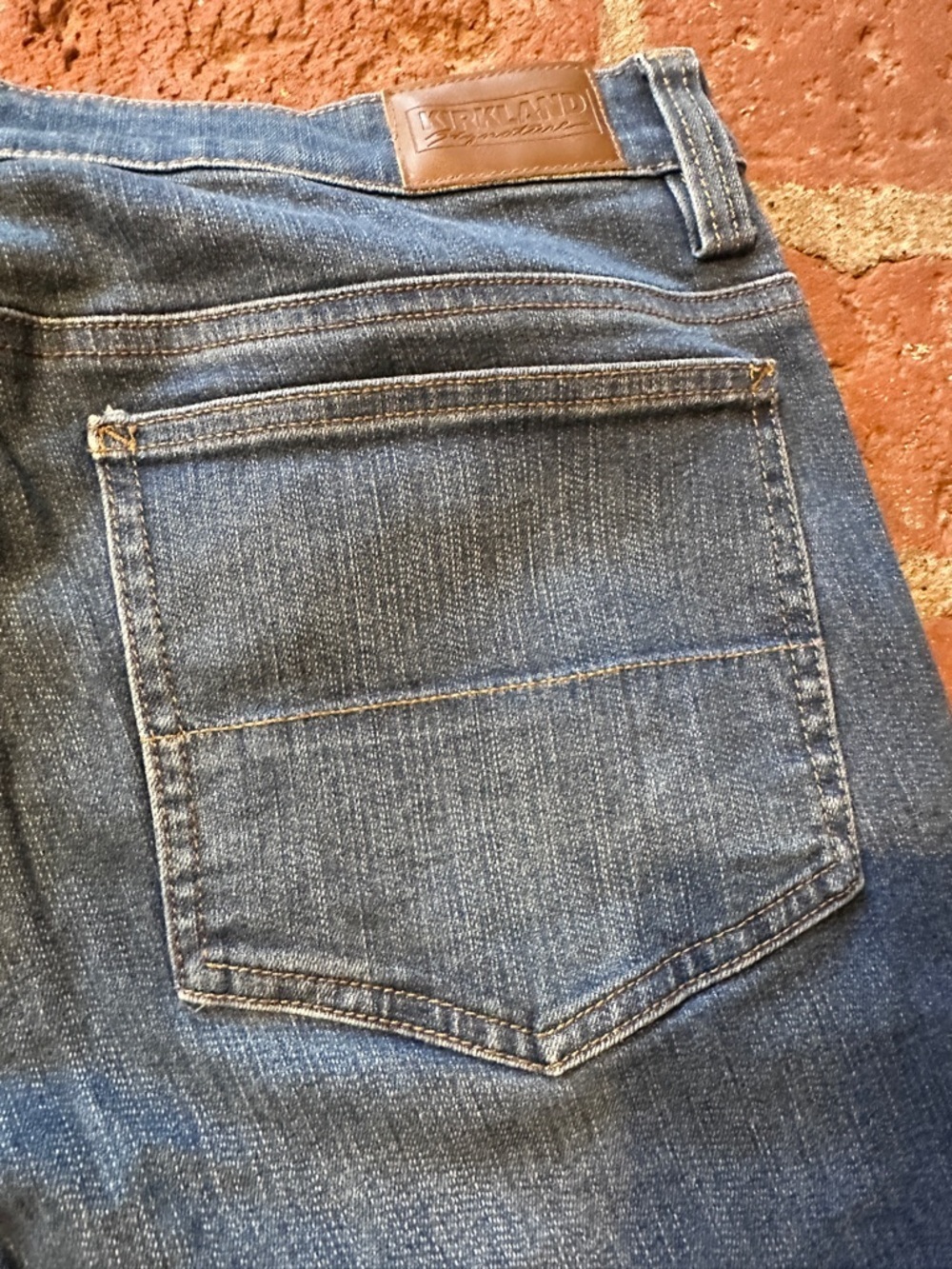 KIRKLAND Signature Men's Jeans 32x32 Heavyweight Stretch Denim Standard Fit - Picture 11 of 16